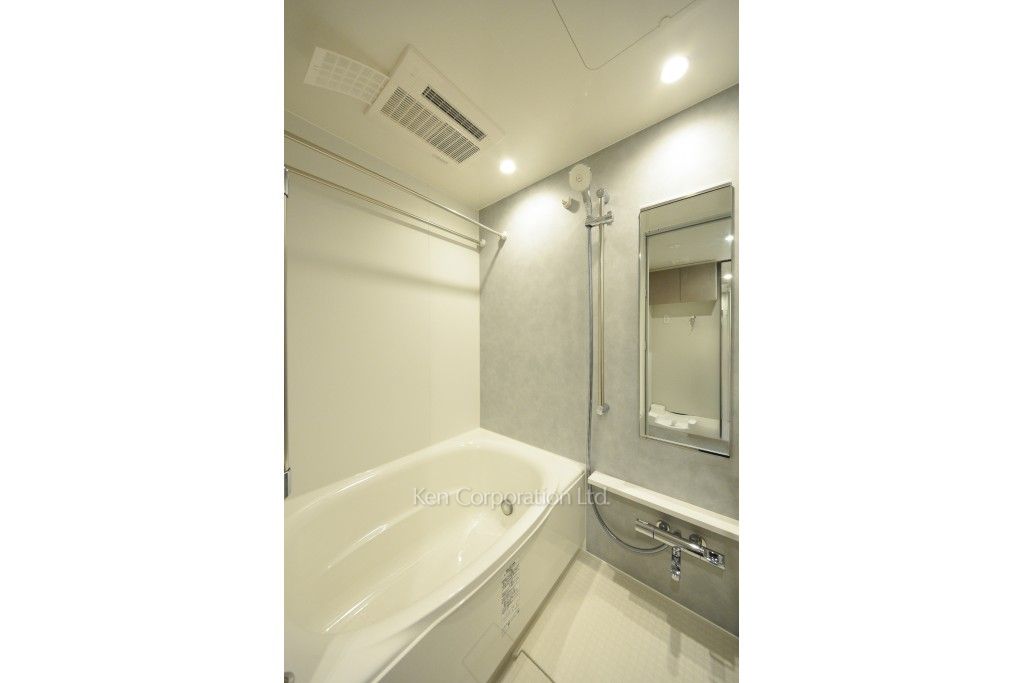 プライムガーデン恵比寿南の写真 バスルーム ※10階の同じ間取タイプを撮影。仕様が異なることがあります。