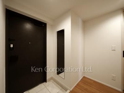 デュークハウス目黒の写真 玄関 ※3階の同じ間取タイプを撮影。仕様が異なることがあります。