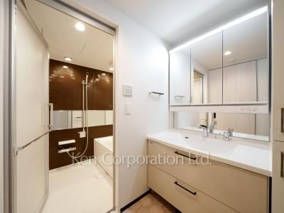 デュークハウス目黒の写真 パウダールーム ※3階の同じ間取タイプを撮影。仕様が異なることがあります。