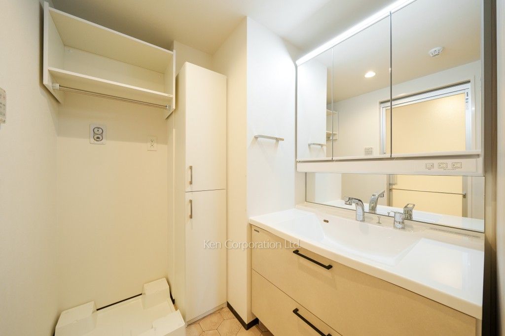 デュークハウス目黒の写真 パウダールーム ※3階の同じ間取タイプを撮影。仕様が異なることがあります。