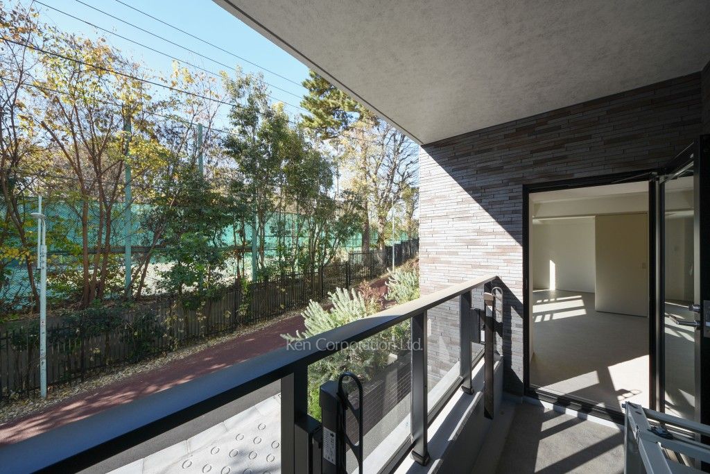 スタイリオ目黒大橋HILLSIDEの写真 バルコニー