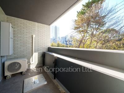 スタイリオ目黒大橋HILLSIDEの写真 バルコニー