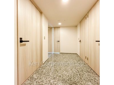 ロイヤルパークス品川の写真 玄関 ※写真・画像は実際と異なる場合がございます。部屋写真は同一タイプのものです。（ただし、画像中にタイプ名の記載がある場合はその記載内容を優先します。）