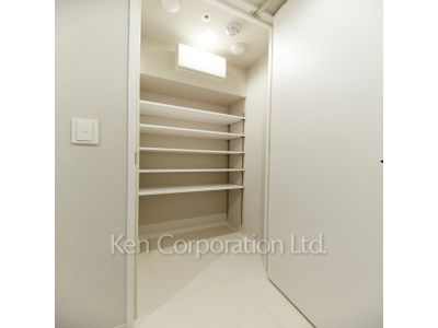 ロイジェント銀座の写真 クローゼット等 ※写真・画像は実際と異なる場合がございます。部屋写真は同一タイプのものです。（ただし、画像中にタイプ名の記載がある場合はその記載内容を優先します。）