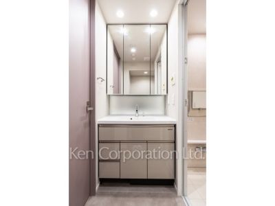 パウダールーム ※写真・画像は実際と異なる場合がございます。部屋写真は同一タイプのものです。（ただし、画像中にタイプ名の記載がある場合はその記載内容を優先します。）