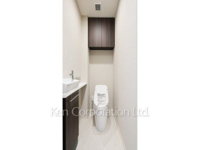 トイレ ※写真・画像は実際と異なる場合がございます。部屋写真は同一タイプのものです。（ただし、画像中にタイプ名の記載がある場合はその記載内容を優先します。）