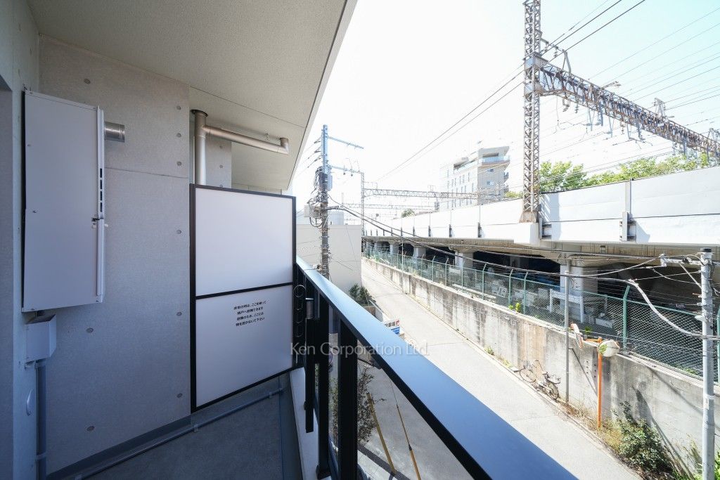 AIFLAT代々木上原の写真 バルコニー