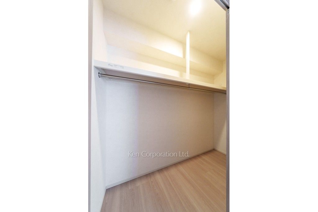 THE AKASAKA RESIDENCE S.O.A The spirit of akasakaの写真 ウォークインクローゼット ※9階の同じ間取タイプを撮影。仕様が異なることがあります。