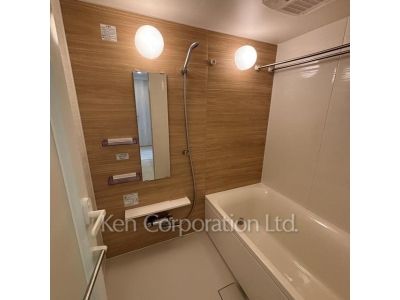 バスルーム ※写真・画像は実際と異なる場合がございます。部屋写真は同一タイプのものです。（ただし、画像中にタイプ名の記載がある場合はその記載内容を優先します。）
