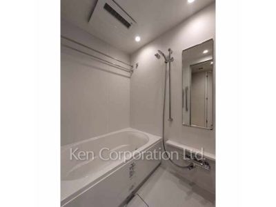 バスルーム ※写真・画像は実際と異なる場合がございます。部屋写真は同一タイプのものです。（ただし、画像中にタイプ名の記載がある場合はその記載内容を優先します。）