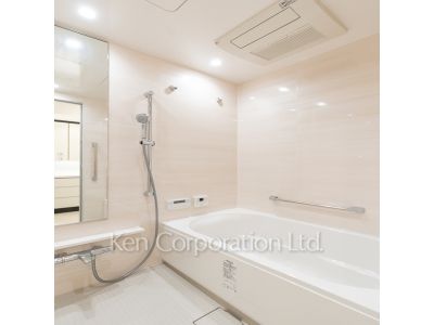 バスルーム ※写真・画像は実際と異なる場合がございます。部屋写真は同一タイプのものです。（ただし、画像中にタイプ名の記載がある場合はその記載内容を優先します。）