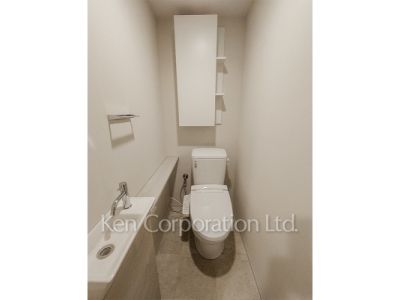 トイレ ※写真・画像は実際と異なる場合がございます。部屋写真は同一タイプのものです。（ただし、画像中にタイプ名の記載がある場合はその記載内容を優先します。）