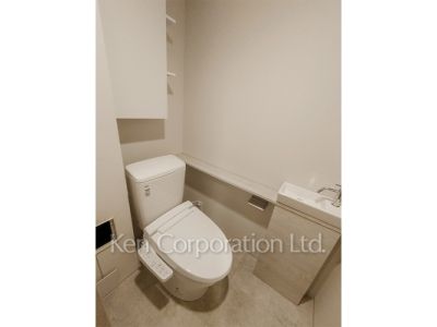 トイレ ※写真・画像は実際と異なる場合がございます。部屋写真は同一タイプのものです。（ただし、画像中にタイプ名の記載がある場合はその記載内容を優先します。）