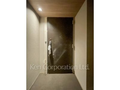 玄関 ※写真・画像は実際と異なる場合がございます。部屋写真は同一タイプのものです。（ただし、画像中にタイプ名の記載がある場合はその記載内容を優先します。）