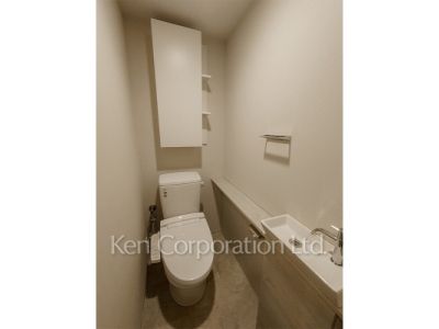 トイレ ※写真・画像は実際と異なる場合がございます。部屋写真は同一タイプのものです。（ただし、画像中にタイプ名の記載がある場合はその記載内容を優先します。）