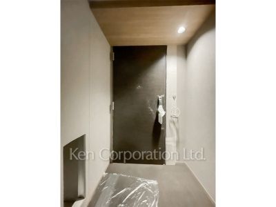 玄関 ※写真・画像は実際と異なる場合がございます。部屋写真は同一タイプのものです。（ただし、画像中にタイプ名の記載がある場合はその記載内容を優先します。）