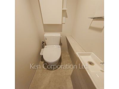 トイレ ※写真・画像は実際と異なる場合がございます。部屋写真は同一タイプのものです。（ただし、画像中にタイプ名の記載がある場合はその記載内容を優先します。）