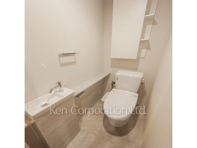 トイレ ※写真・画像は実際と異なる場合がございます。部屋写真は同一タイプのものです。（ただし、画像中にタイプ名の記載がある場合はその記載内容を優先します。）