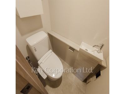 トイレ ※写真・画像は実際と異なる場合がございます。部屋写真は同一タイプのものです。（ただし、画像中にタイプ名の記載がある場合はその記載内容を優先します。）