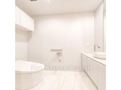 トイレ ※写真・画像は実際と異なる場合がございます。部屋写真は同一タイプのものです。（ただし、画像中にタイプ名の記載がある場合はその記載内容を優先します。）