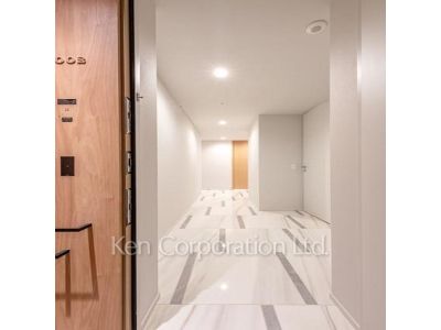 玄関 ※写真・画像は実際と異なる場合がございます。部屋写真は同一タイプのものです。（ただし、画像中にタイプ名の記載がある場合はその記載内容を優先します。）