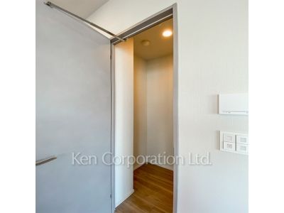 クローゼット等 ※写真・画像は実際と異なる場合がございます。部屋写真は同一タイプのものです。（ただし、画像中にタイプ名の記載がある場合はその記載内容を優先します。）