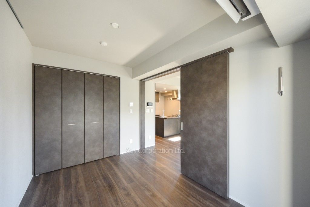 レフィールオーブ麻布仙台坂の写真 ベッドルーム ※4階の同じ間取タイプを撮影。仕様が異なることがあります。