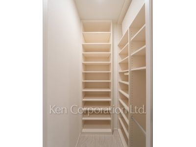 HARUMI FLAG PARK VILLAGEの写真 シューズインクローゼット