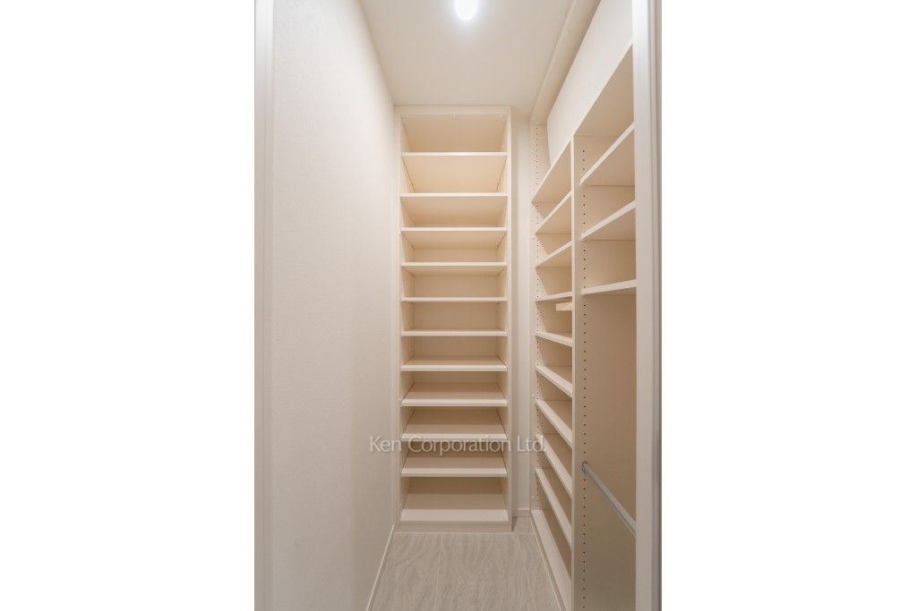 HARUMI FLAG PARK VILLAGEの写真 シューズインクローゼット