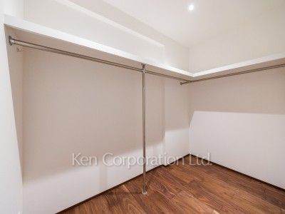 THE GRANDUO SAKURASHINMACHIの写真 ウォークインクローゼット