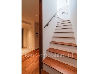 THE GRANDUO SAKURASHINMACHIの写真 階段