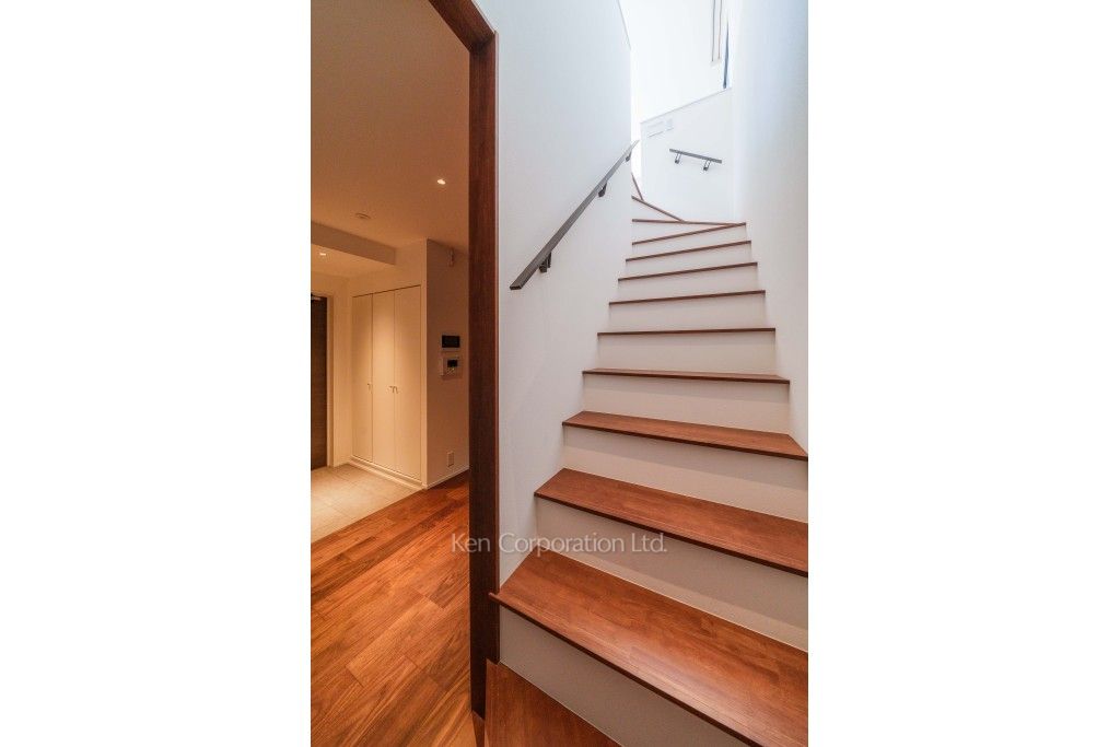 THE GRANDUO SAKURASHINMACHIの写真 階段