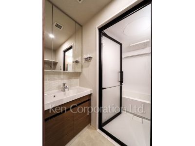 ジオエント白金台の写真 パウダールーム ※5階の同じ間取タイプを撮影。仕様が異なることがあります。