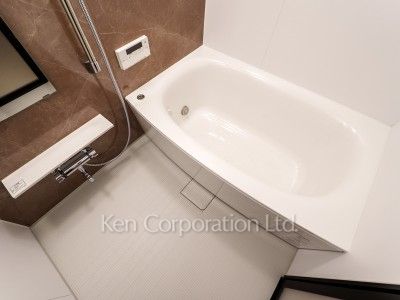 バスルーム ※12階の同じ間取タイプを撮影。仕様が異なることがあります。