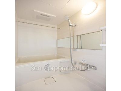 バスルーム ※写真・画像は実際と異なる場合がございます。部屋写真は同一タイプのものです。（ただし、画像中にタイプ名の記載がある場合はその記載内容を優先します。）