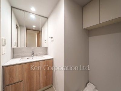 イプセ白金の写真 パウダールーム ※3階の同じ間取タイプを撮影。仕様が異なることがあります。