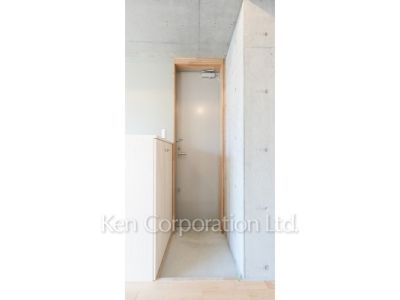 玄関 ※写真・画像は実際と異なる場合がございます。部屋写真は同一タイプのものです。（ただし、画像中にタイプ名の記載がある場合はその記載内容を優先します。）