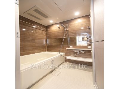 バスルーム ※写真・画像は実際と異なる場合がございます。部屋写真は同一タイプのものです。（ただし、画像中にタイプ名の記載がある場合はその記載内容を優先します。）