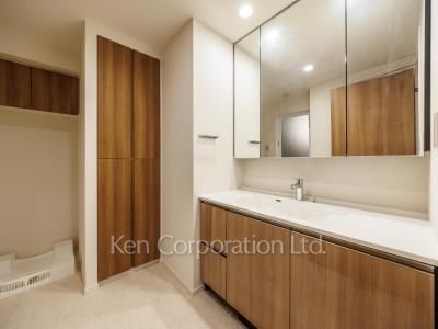 パウダールーム ※3階の同じ間取タイプを撮影。仕様が異なることがあります。