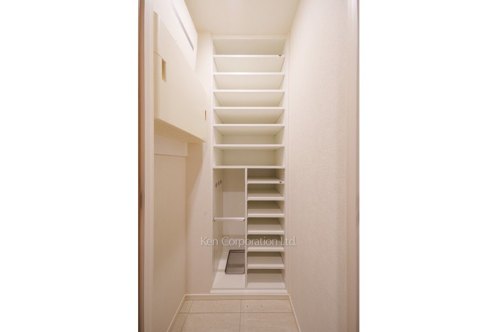 HARUMI FLAG PORT VILLAGEの写真 シューズインクローゼット