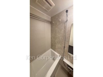 バスルーム ※写真・画像は実際と異なる場合がございます。部屋写真は同一タイプのものです。（ただし、画像中にタイプ名の記載がある場合はその記載内容を優先します。）