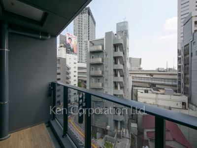 Brillia ist 池尻大橋の写真 バルコニー