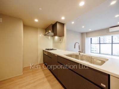 Brillia ist 池尻大橋の写真 キッチン ※5階の同じ間取タイプを撮影。仕様が異なることがあります。