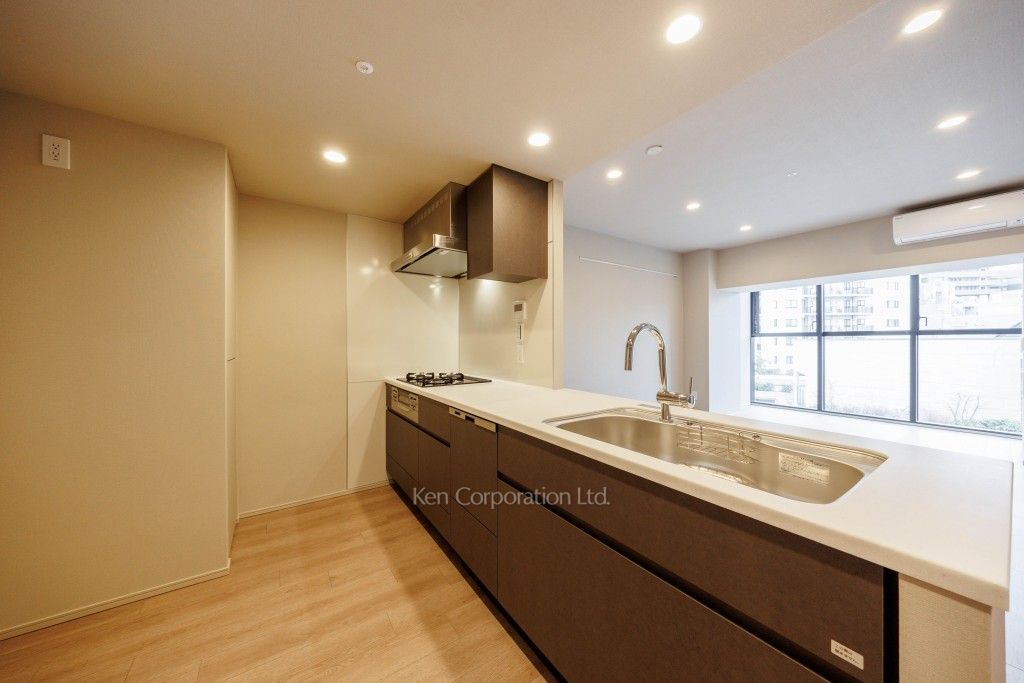 Brillia ist 池尻大橋の写真 キッチン ※5階の同じ間取タイプを撮影。仕様が異なることがあります。