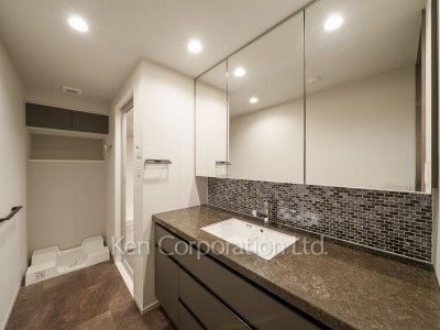 Le UnDeux南青山の写真 パウダールーム ※9階の同じ間取タイプを撮影。仕様が異なることがあります。