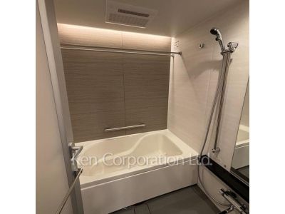 バスルーム ※写真・画像は実際と異なる場合がございます。部屋写真は同一タイプのものです。（ただし、画像中にタイプ名の記載がある場合はその記載内容を優先します。）