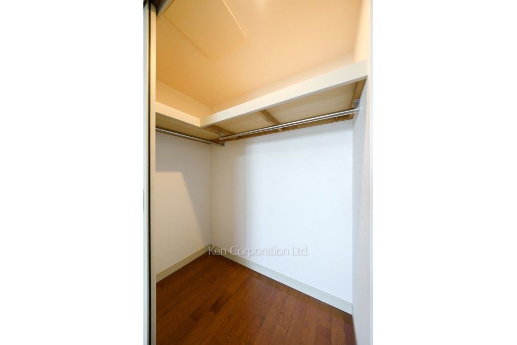 東京ツインパークスLEFT WINGの写真 ウォークインクローゼット