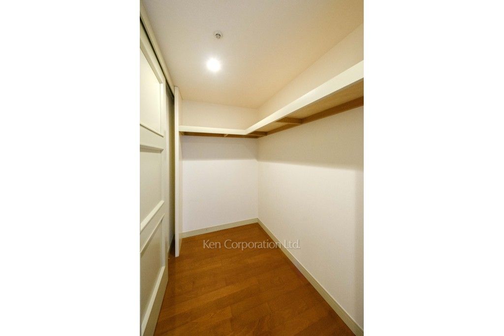 東京ツインパークスLEFT WINGの写真 ストレージ