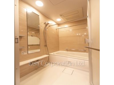 バスルーム ※写真・画像は実際と異なる場合がございます。部屋写真は同一タイプのものです。（ただし、画像中にタイプ名の記載がある場合はその記載内容を優先します。）