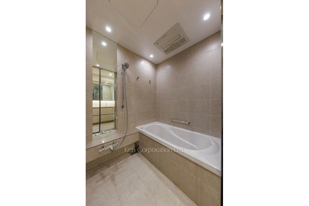 TAKANAWA GATEWAY CITY RESIDENCEの写真 バスルーム ※35階の同じ間取タイプを撮影。仕様が異なることがあります。